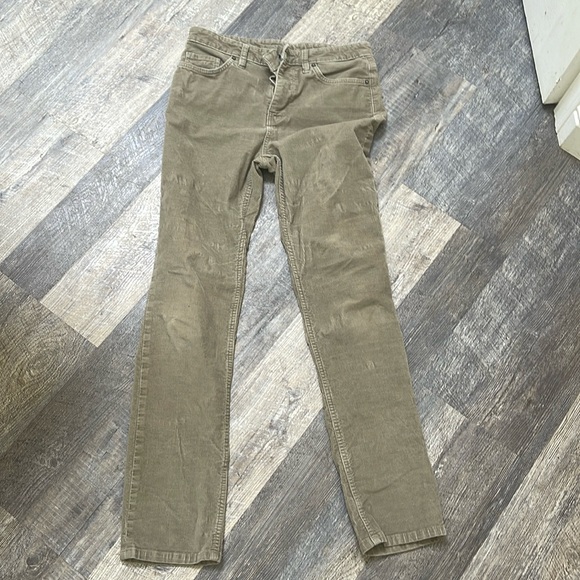 Pants - Amazing organic cotton Patagonia corduroy pants 29 women’s
